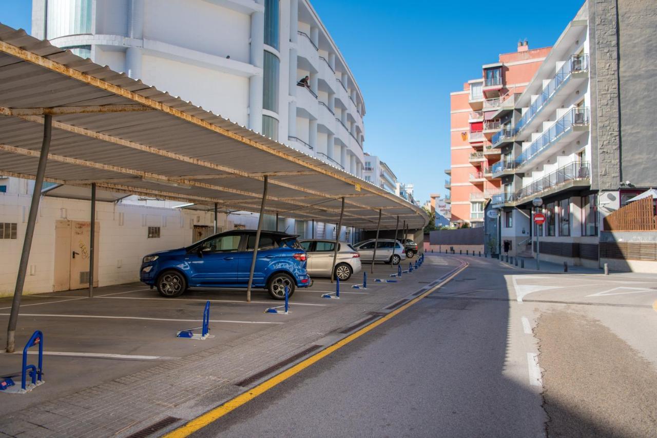 Hotel Acacias Suites & Spa Lloret de Mar Ngoại thất bức ảnh