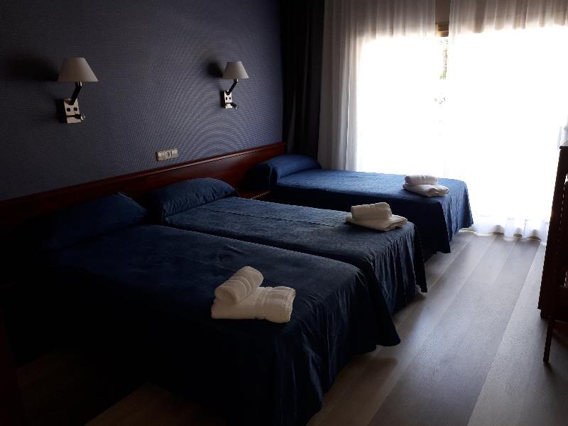 Hotel Acacias Suites & Spa Lloret de Mar Ngoại thất bức ảnh